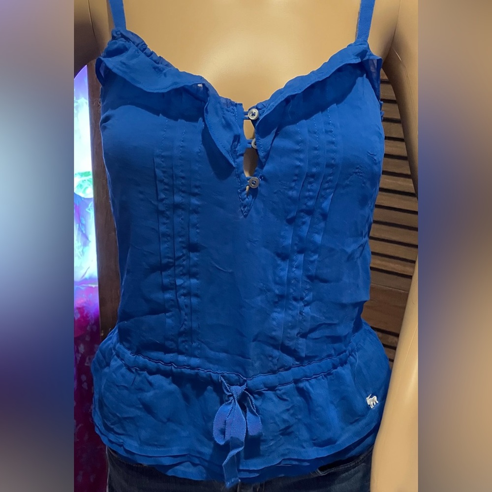 Cute Abercrombie and finch tank
